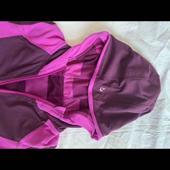 Ivivva by Lululemon Reversible Hoodie Size 10 girls - Picture 3 of 8